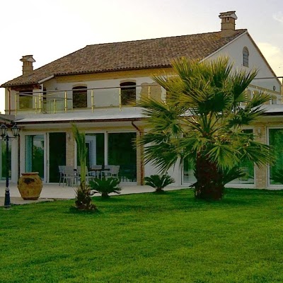 Villa Belvedere degli Ulivi, Osimo, Italy