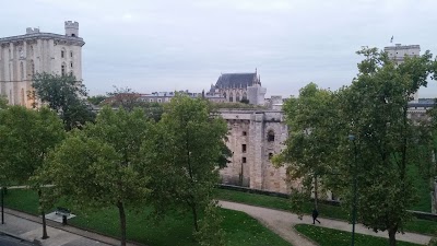 Du Ch, Vincennes, France