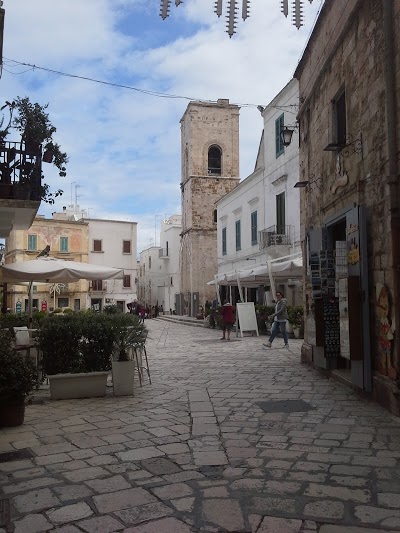 Grotta Palazzese, Polignano a Mare, Italy
