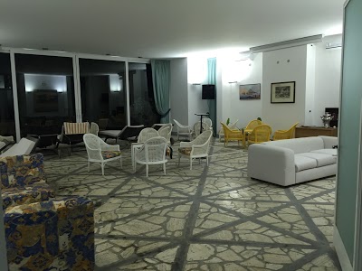 ALBERGO LA REGINELLA, LACCO AMENO, Italy