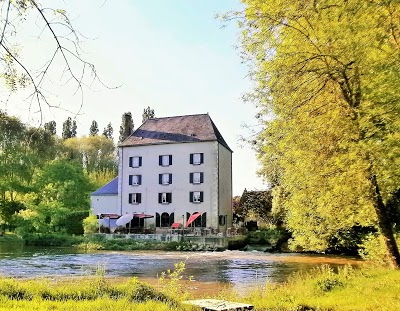 Le Moulin Fleuri, Veigne, France