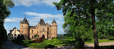 Chateau de Maulmont, Saint-Priest-Bramefant, France