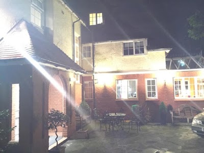 MELFORD HOUSE, Farnborough, United Kingdom