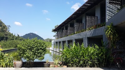 Avatarn Miracles, Ban Rai, Thailand