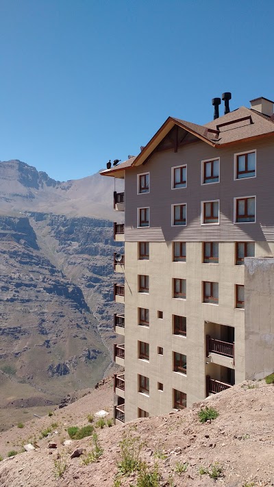 Hotel Tres Puntas, Valle Nevado, Chile