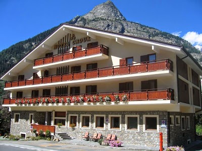 Croux, Courmayeur, Italy