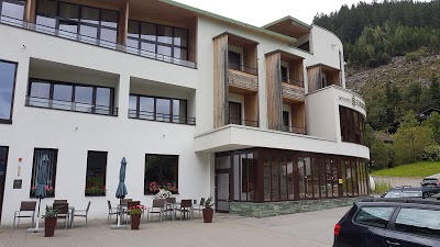 Spa Hotel Zedern Klang, Hopfgarten in Defereggen, Austria