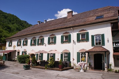 Hotel Auwirt, Hallein, Austria