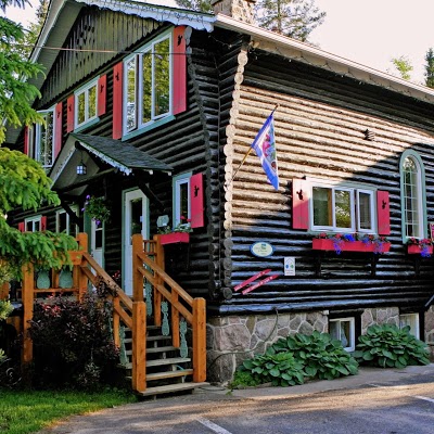 Auberge Le Lupin B&B, Mont-Tremblant, Canada