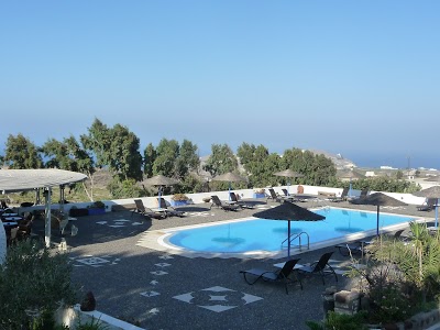 Caldera Romantica, Santorini, Greece