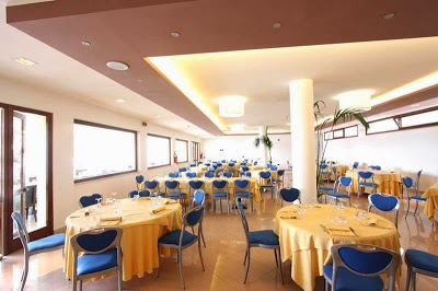 HOTEL RISTORANTE MIRALAGO, Piediluco, Italy