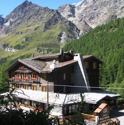 Hotel Chalet Valdotain, Valtournanche, Italy