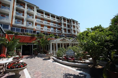 Hotel Savoy Palace - Tonelli Hotels, Riva del Garda, Italy