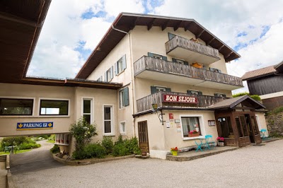 Bon S, Thollon-les-Memises, France