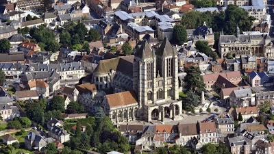 Le Cedre, Noyon, France