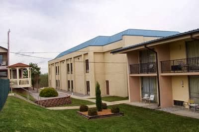 Alpine Lodge and Suites, COOKEVILLE, United States of America