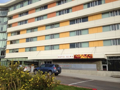 Hotel Alma, Calgary, Canada