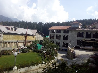 Snow Valley Resorts, Manali, India