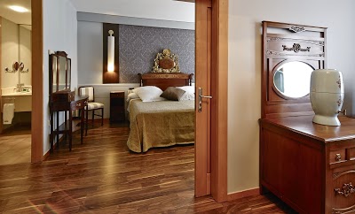 Hotel Carris Alfonso Ix, Sarria (Lugo), Spain