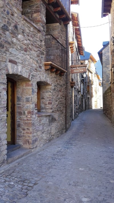 Casa Rafeleta, Plan, Spain
